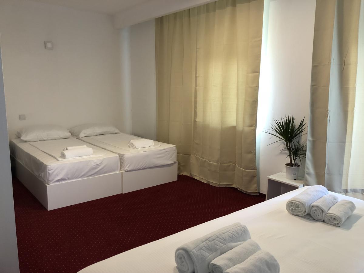 Hotel Park Crikvenica Exterior foto